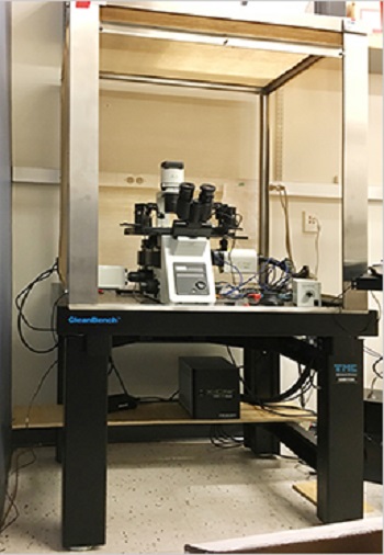 光學實驗桌(圖15)